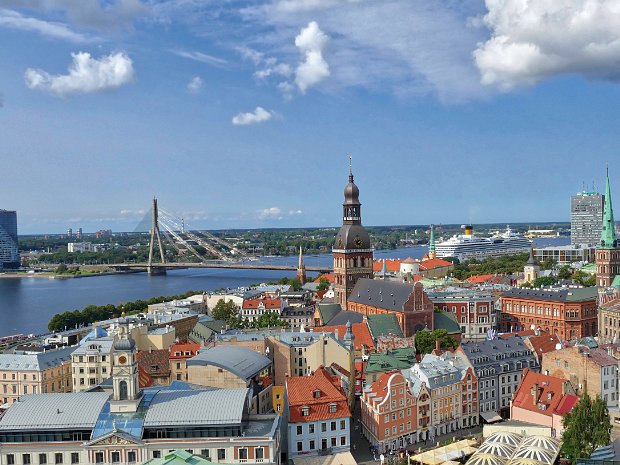 7) Riga