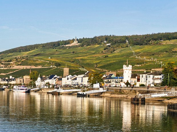 5) Rüdesheim